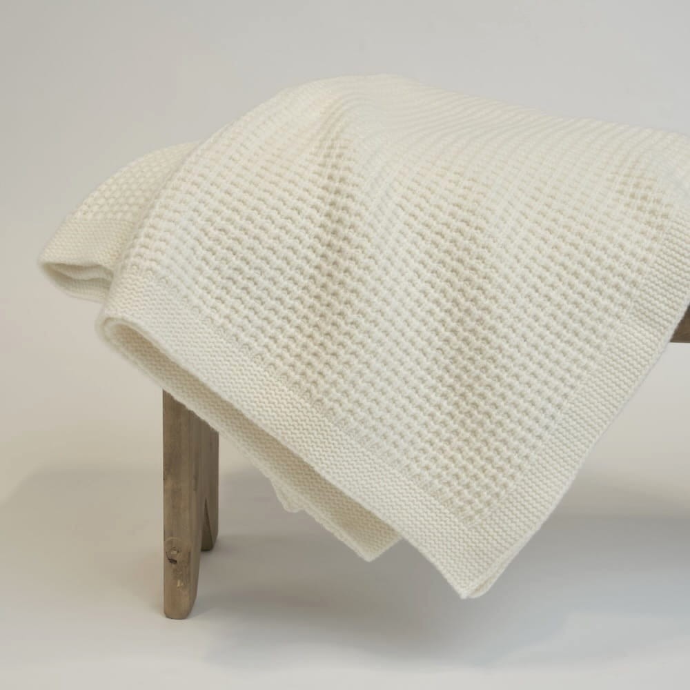 Koc z Wełny Merino 100% Ecru