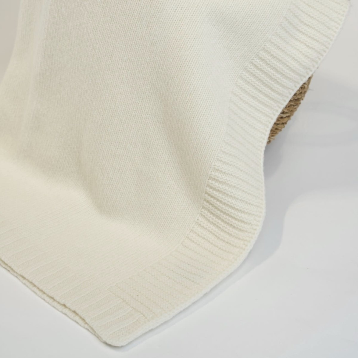 Koc z Wełny Merino 100% Ecru