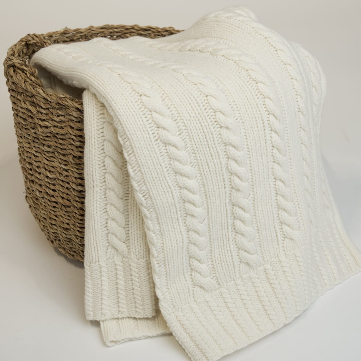 Koc z Wełny Merino 100% Ecru