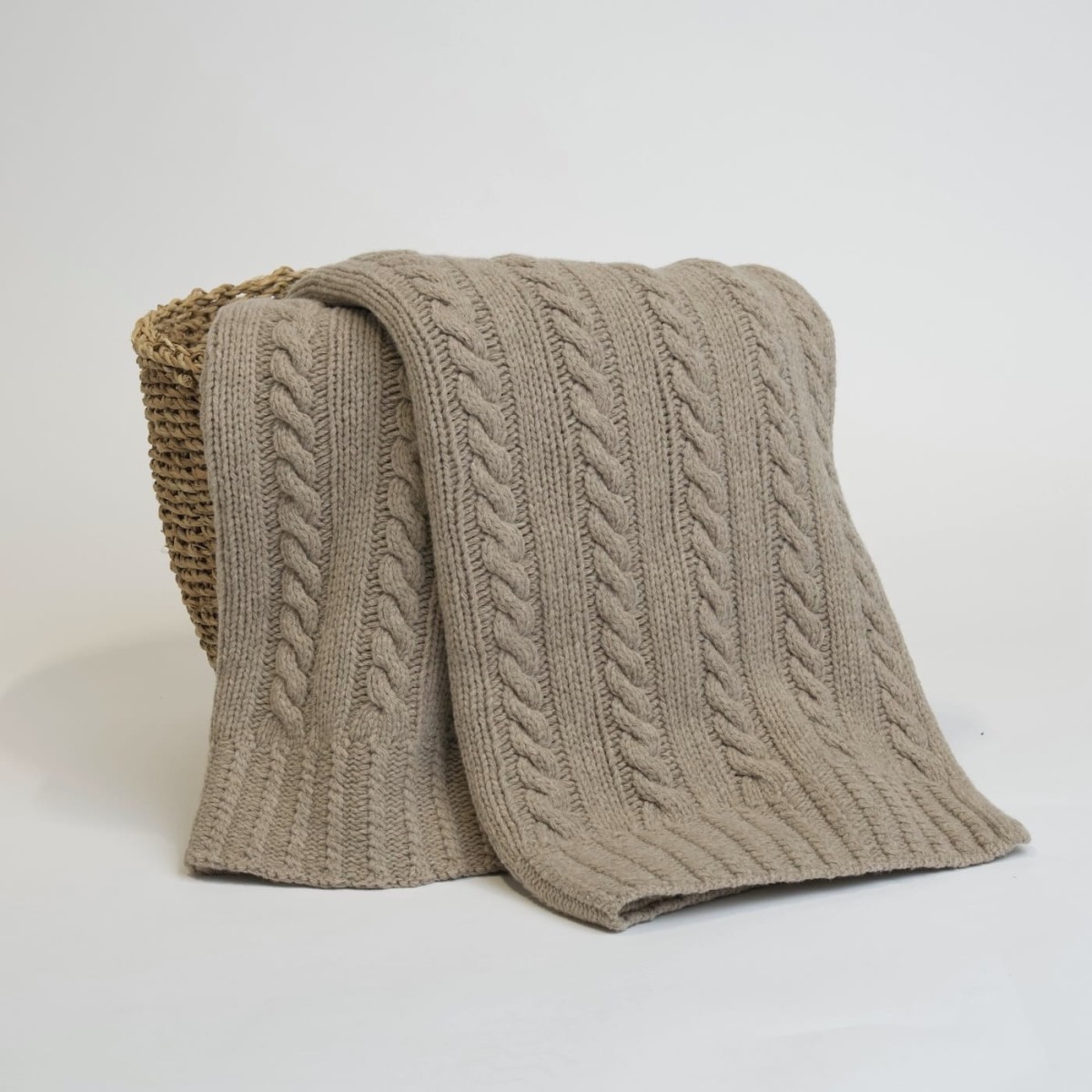 Koc z Wełny Merino 100% Brązowy