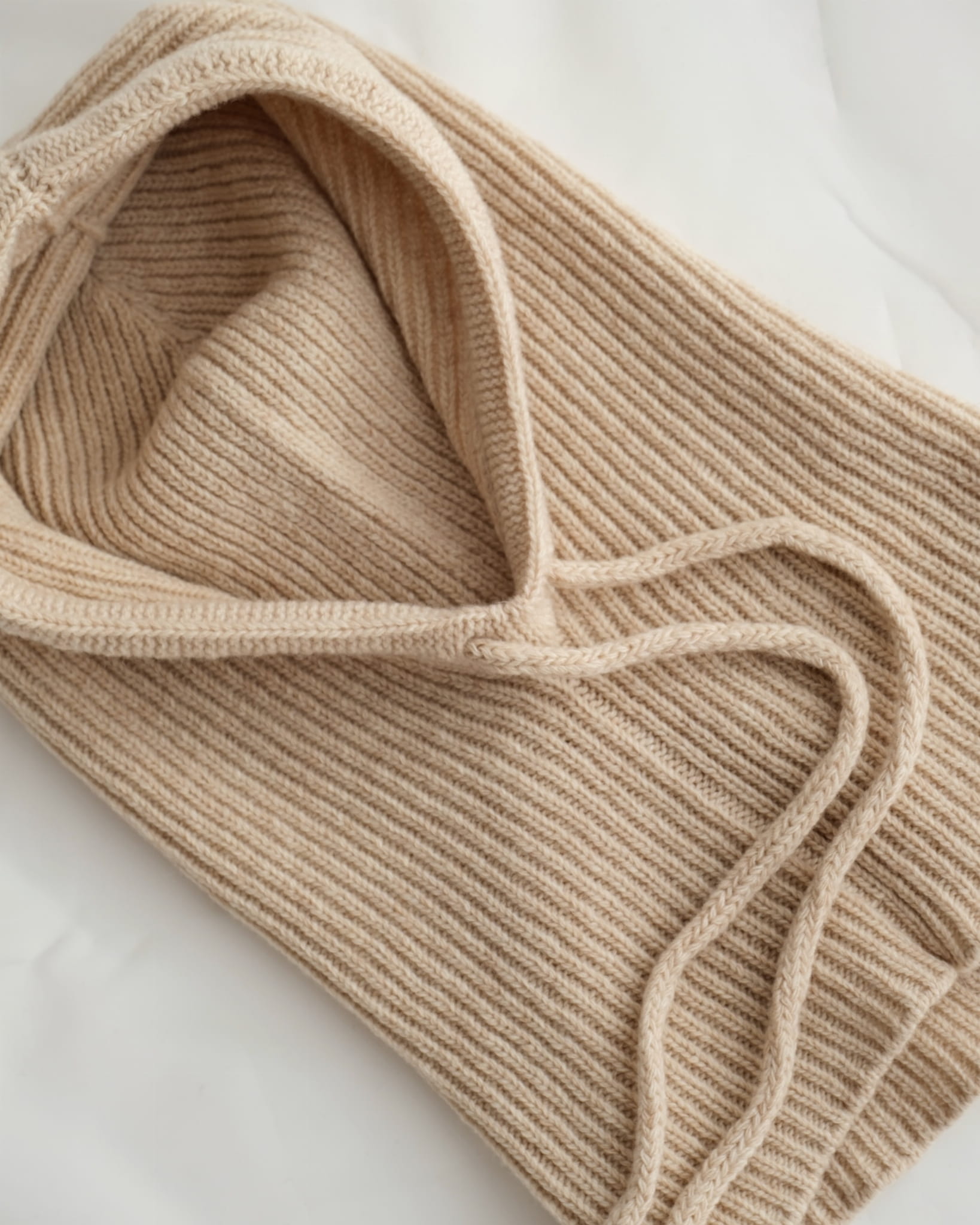 Kaptur Balaclava z wełny merino Beżowy