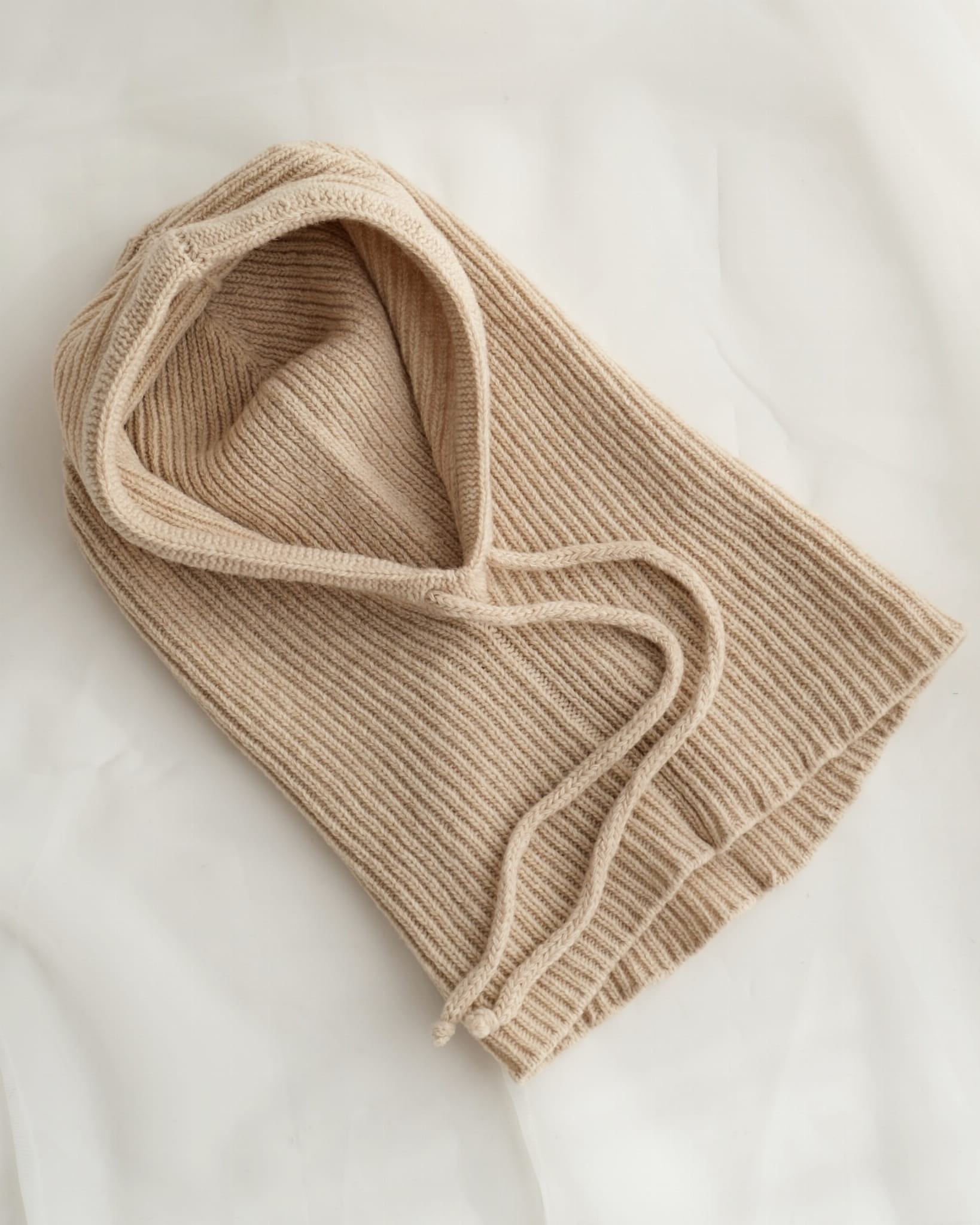 Kaptur Balaclava z wełny merino Beżowy
