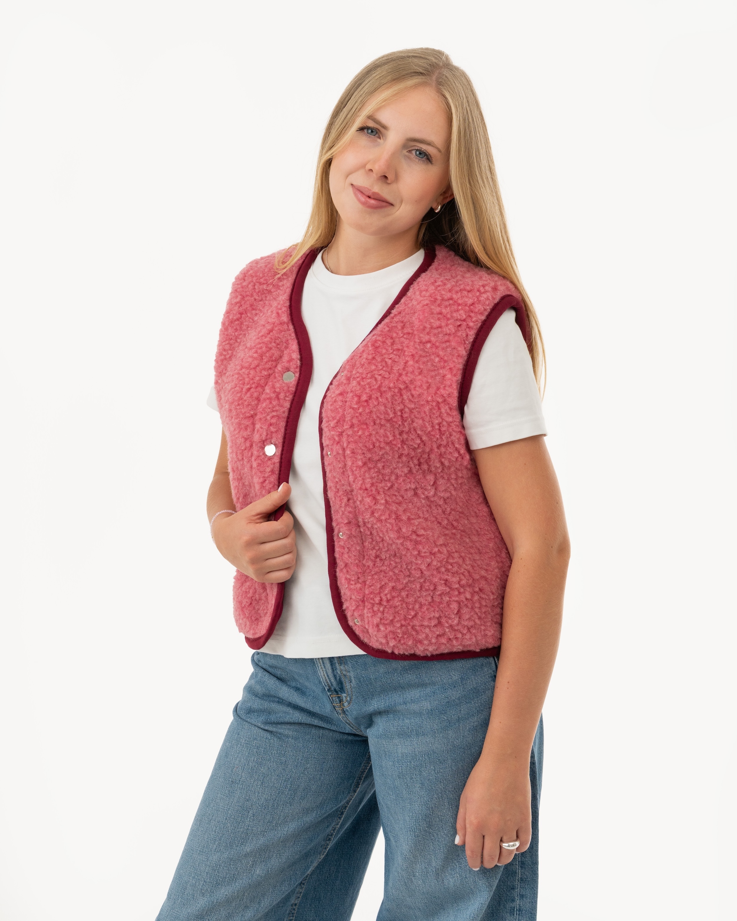 kamizelka-na-napy-z-wełny-merino-różowa.jpg