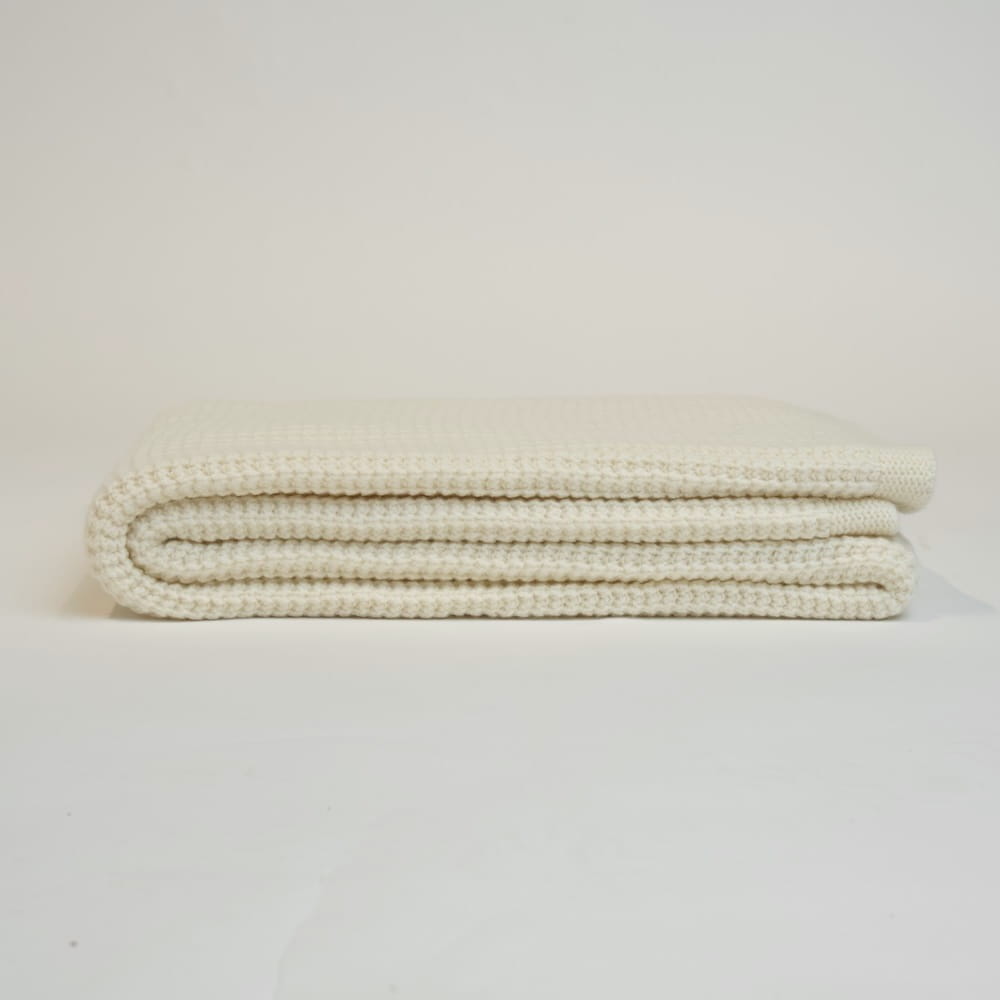 Koc z Wełny Merino 100% Ecru