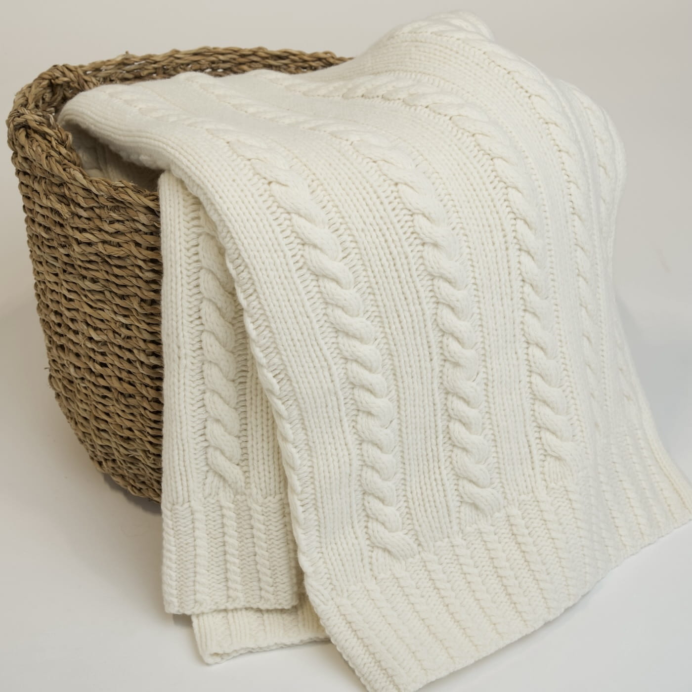 Koc z Wełny Merino 100% Ecru